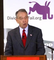 Charles (“Chuck”) Grassley addresses an AARP meeting in early 2009.