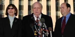 Miller, Abrams, and Cooper speak to reporters during the Libby investigation.