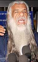Jamil al-Banna speaking to the press after returning to Britain. 