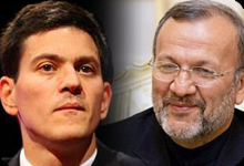 David Miliband (L), Manouchehr Mottaki (R).